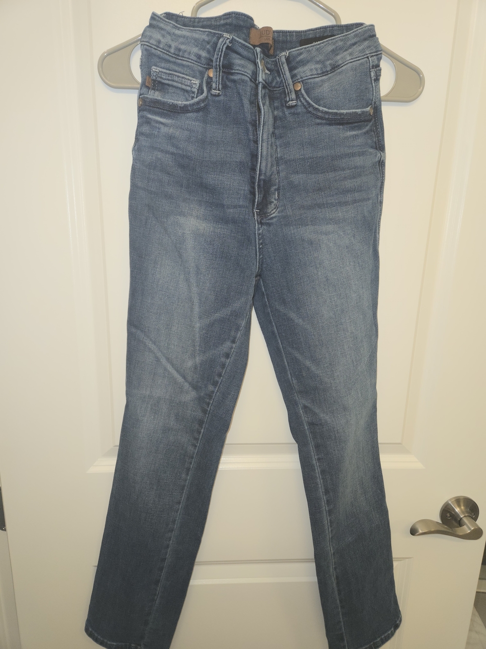 Judy Blue Mid Blue Straight Leg Jeans